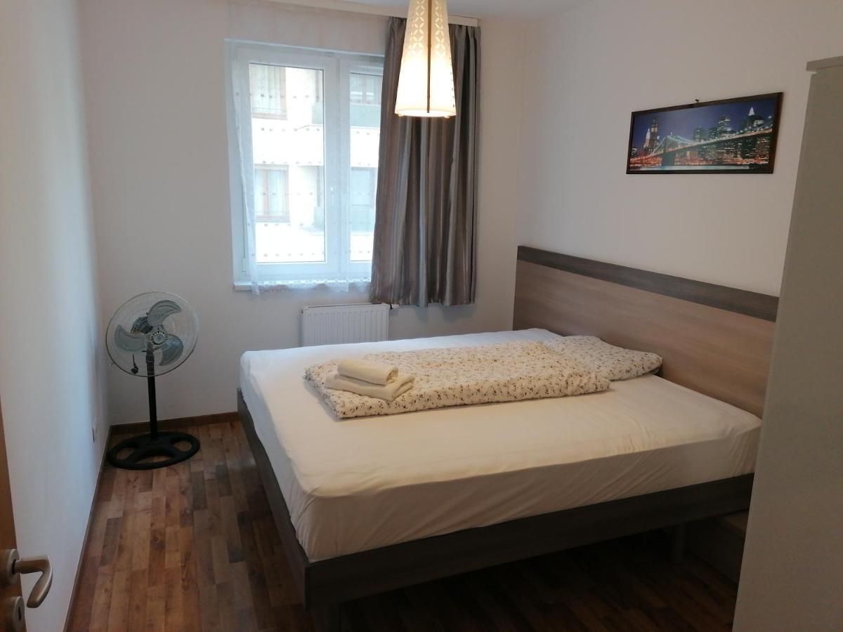 Corvin Holiday Apartments Hotel Budapest Luaran gambar