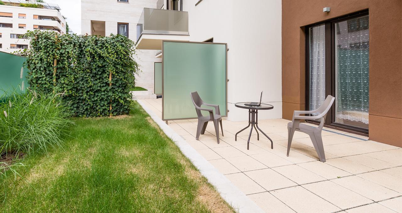Corvin Holiday Apartments Hotel Budapest Luaran gambar