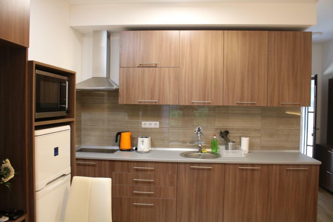 Corvin Holiday Apartments Hotel Budapest Luaran gambar