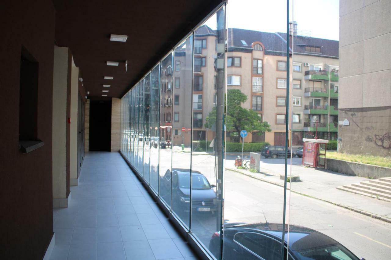 Corvin Holiday Apartments Hotel Budapest Luaran gambar